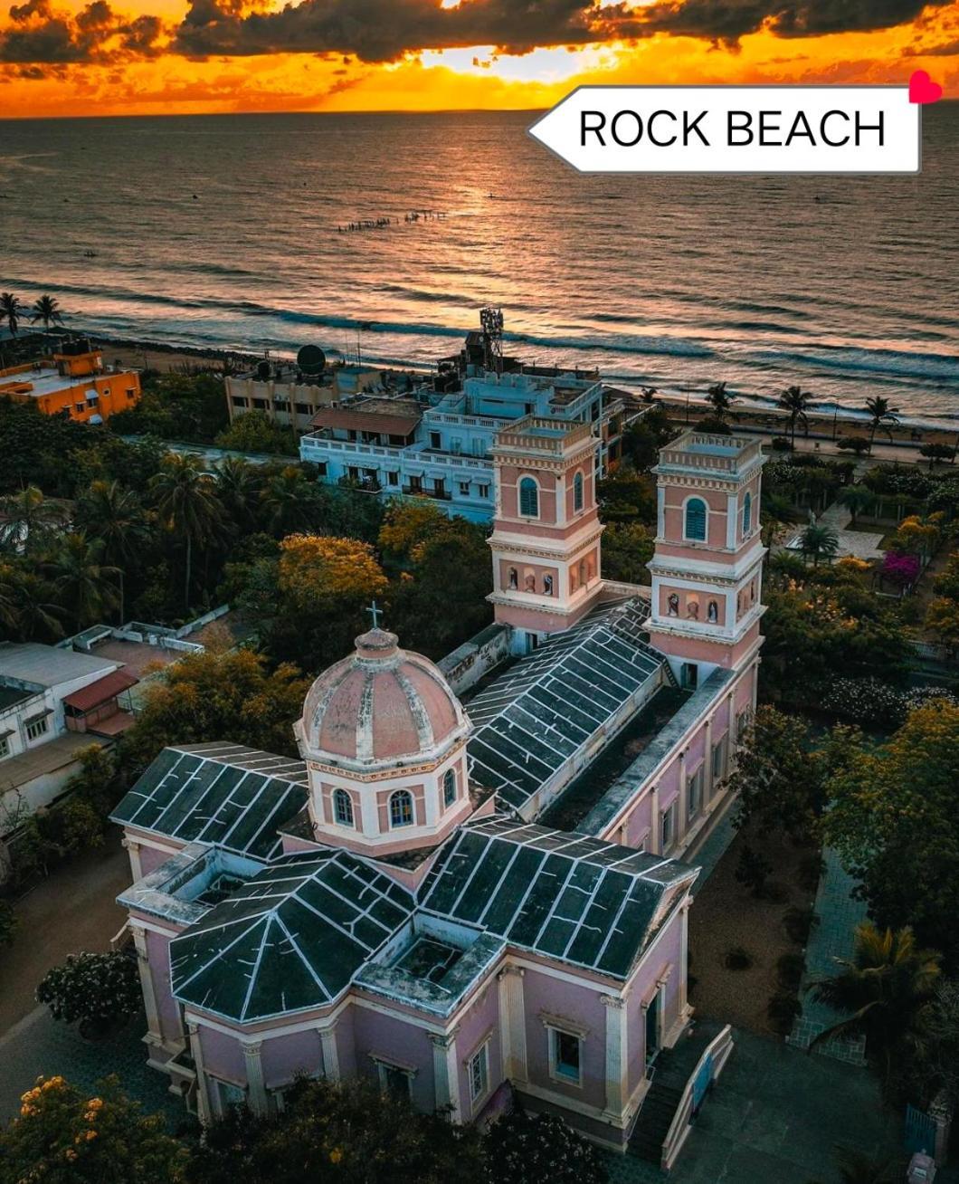 The Elite Beachview Pondicherry Exterior photo