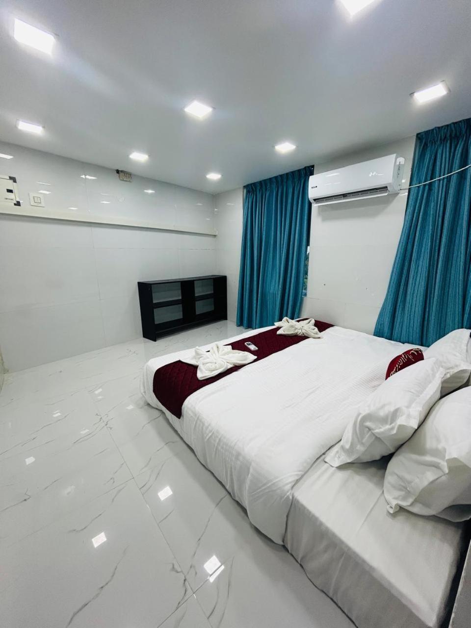 The Elite Beachview Pondicherry Exterior photo